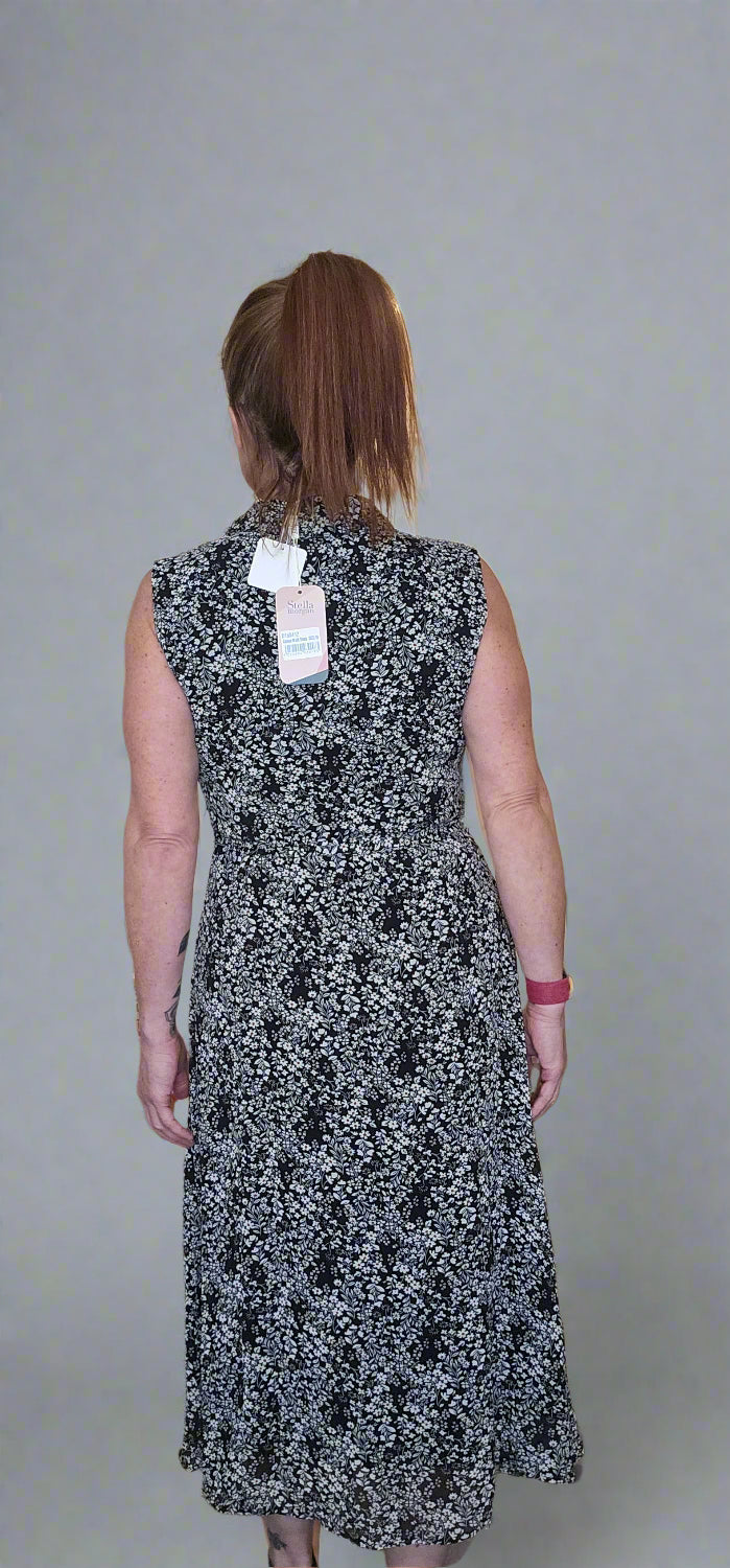 Floral Sleeveless Tea Dress