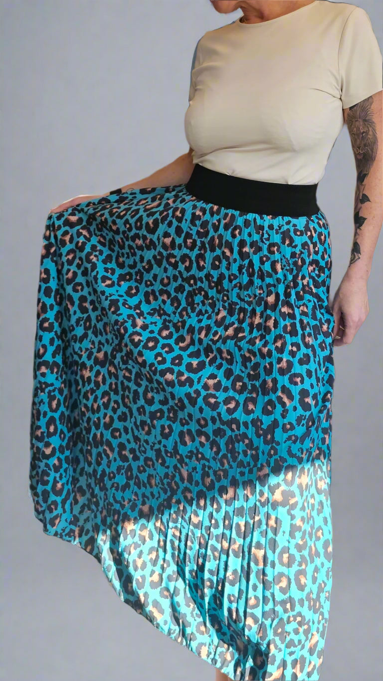 Leopard Pleated Skirt