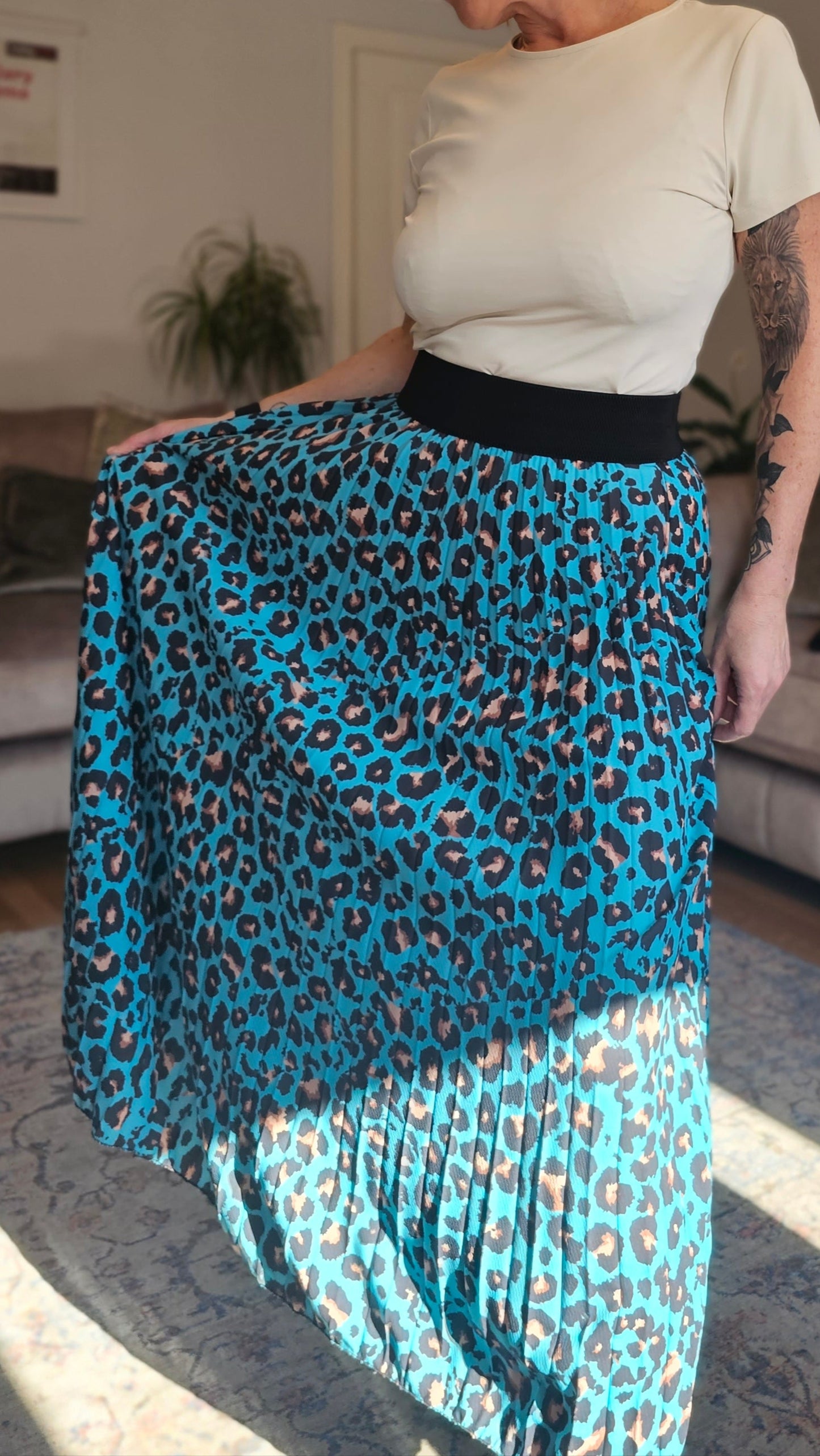 Leopard Pleated Skirt