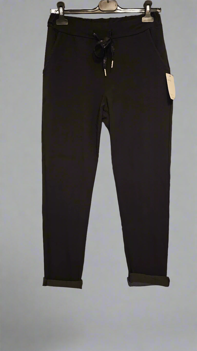 Magic Pants Slim Leg