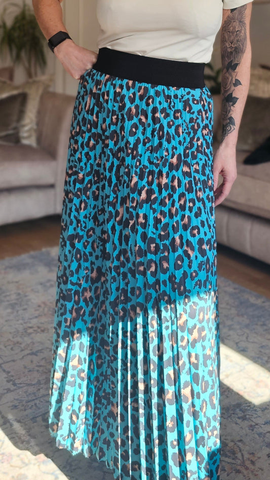 Leopard Pleated Skirt